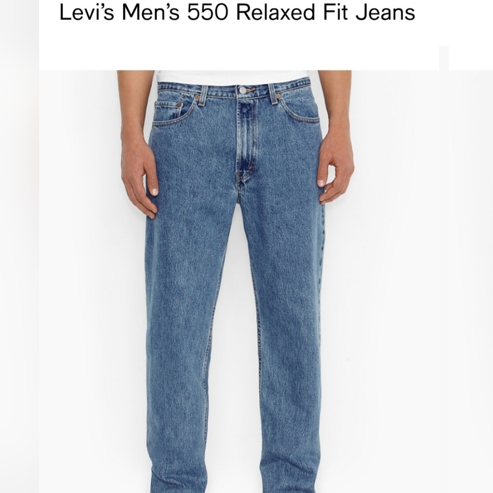 Levi's Men's Relaxed Fit Jeans - Medium Blue Denim (New Without Tags, Never Worn